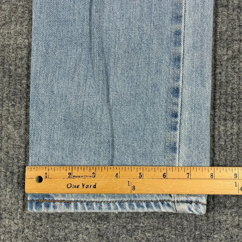 Levis 505 Mens Jeans Size 30x32 Light Wash Denim Regular Fit Taper Low Rise